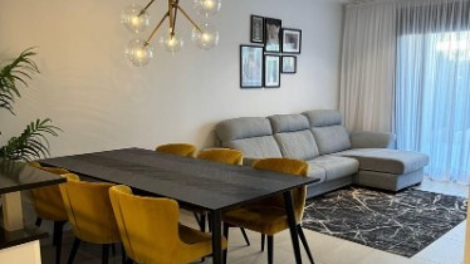 Resale - Apartments -
Orihuela Costa - Playa Flamenca