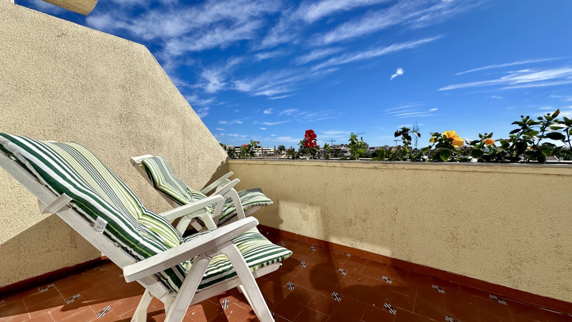 Resale - Apartments -
Orihuela Costa - Punta Prima