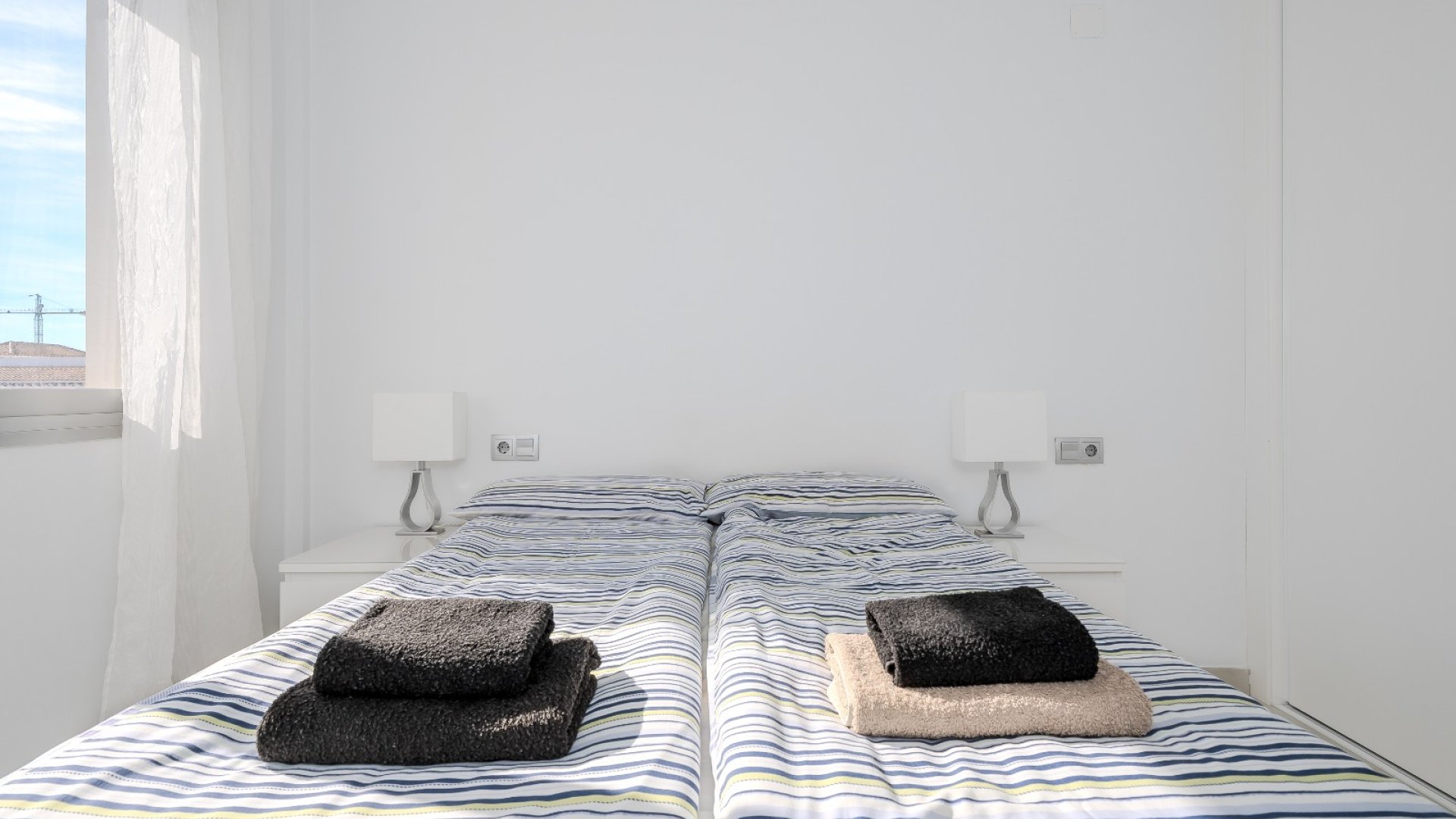 Resale - Apartments -
Orihuela Costa - Punta Prima