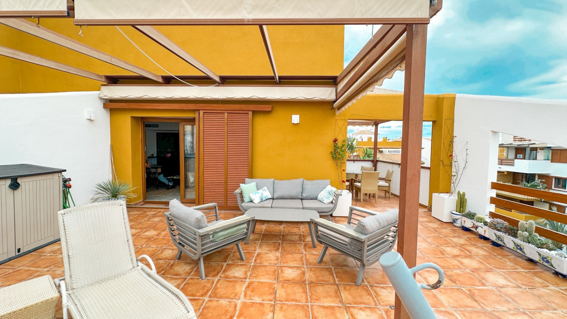 Resale - Apartments -
Orihuela Costa - Punta Prima