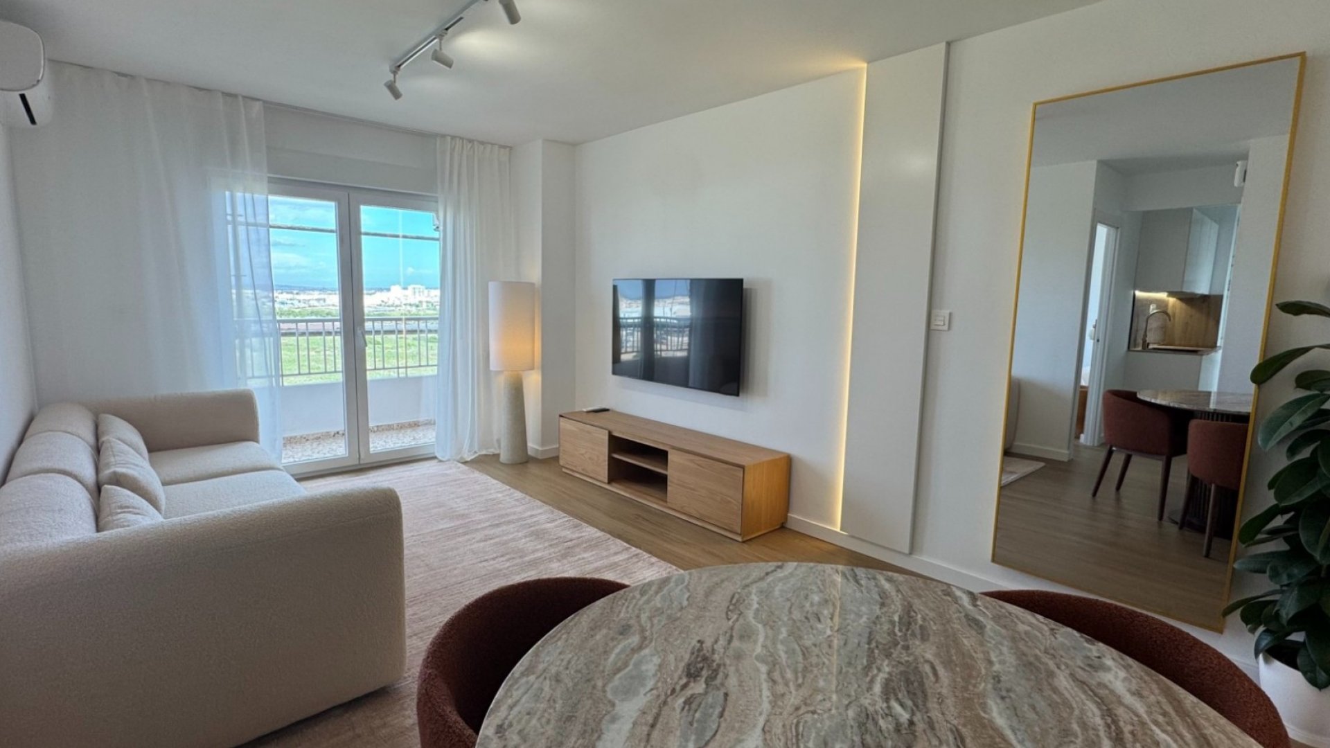 Resale - Apartments -
Orihuela Costa - Punta Prima