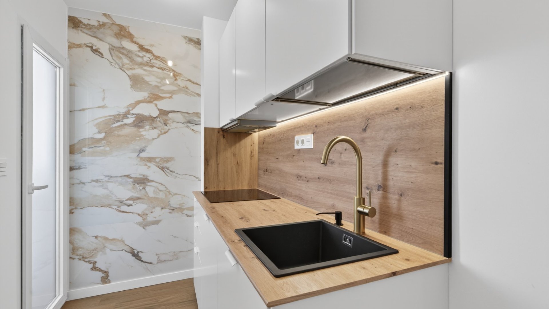 Resale - Apartments -
Orihuela Costa - Punta Prima
