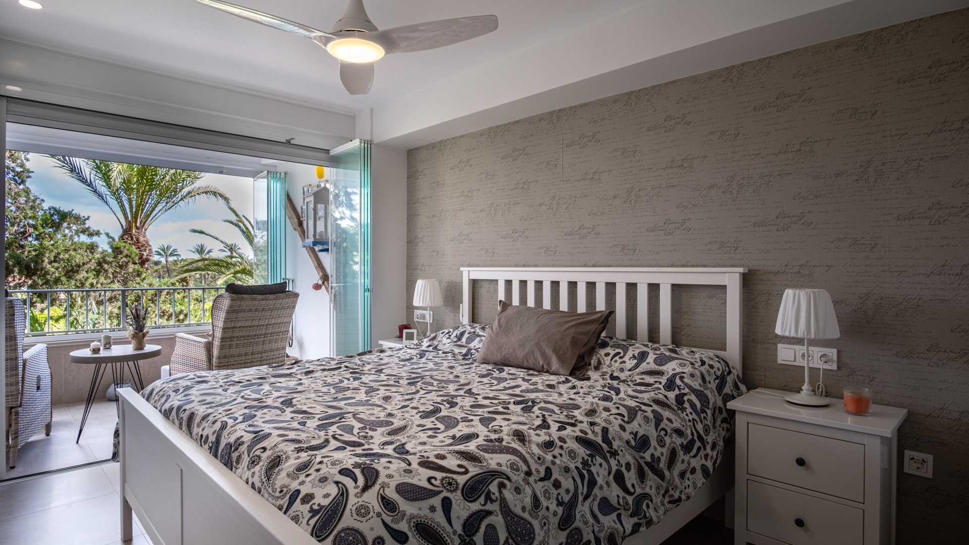 Resale - Apartments -
Orihuela Costa - Punta Prima