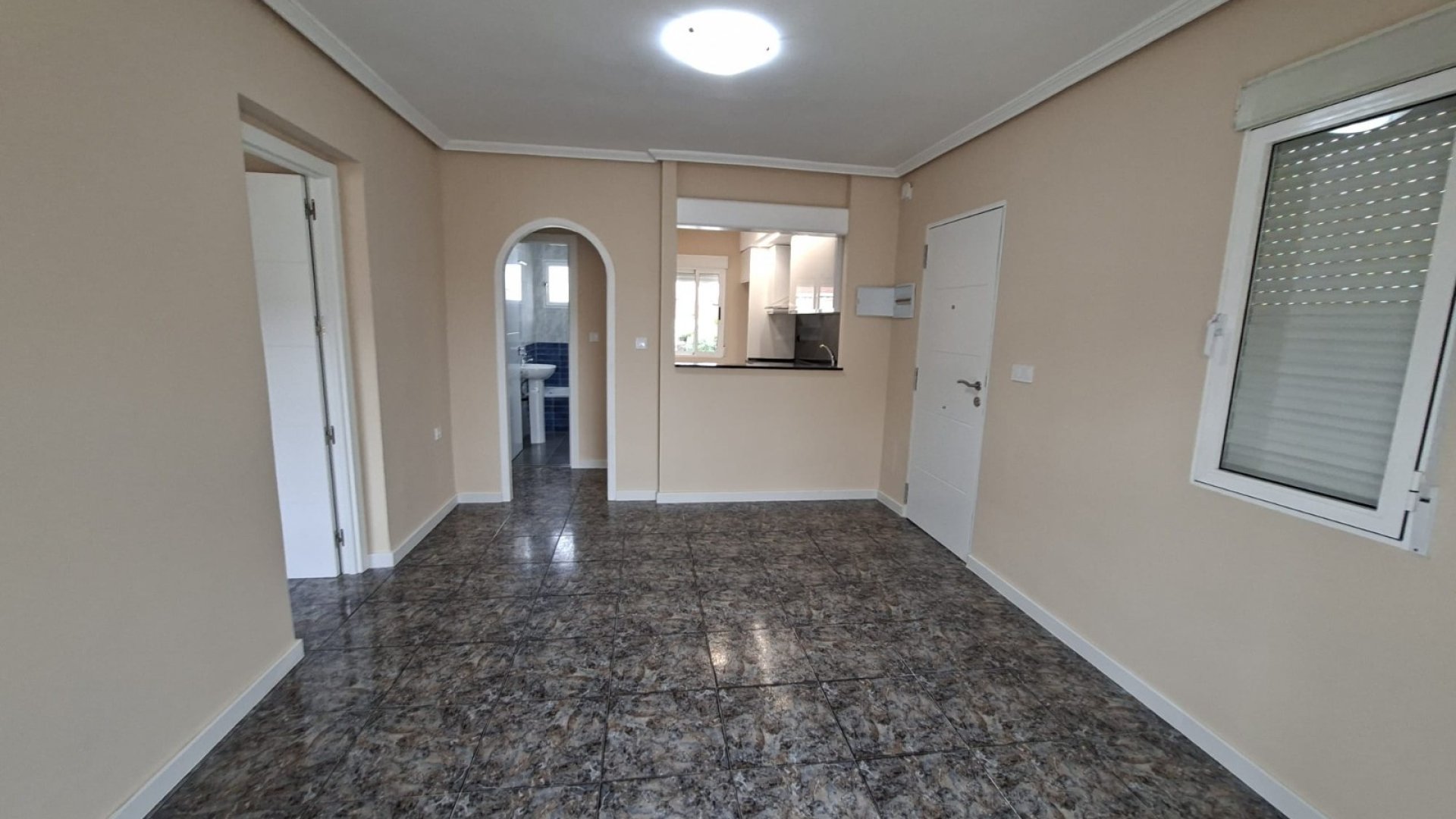Resale - Apartments -
Orihuela Costa - Punta Prima