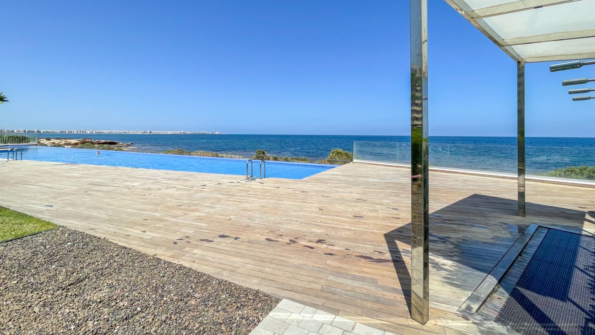 Resale - Apartments -
Orihuela Costa - Punta Prima