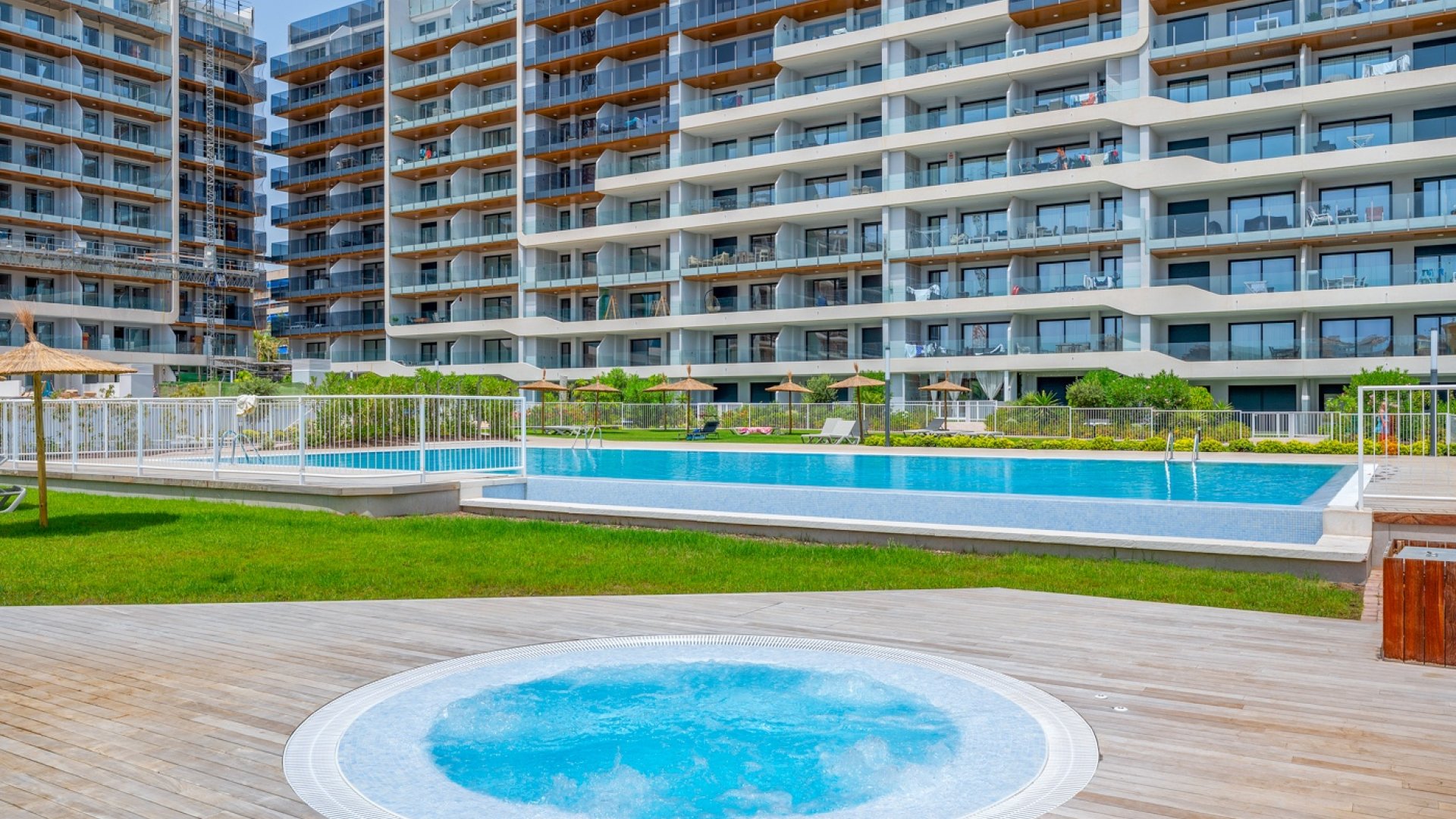 Resale - Apartments -
Orihuela Costa - Punta Prima