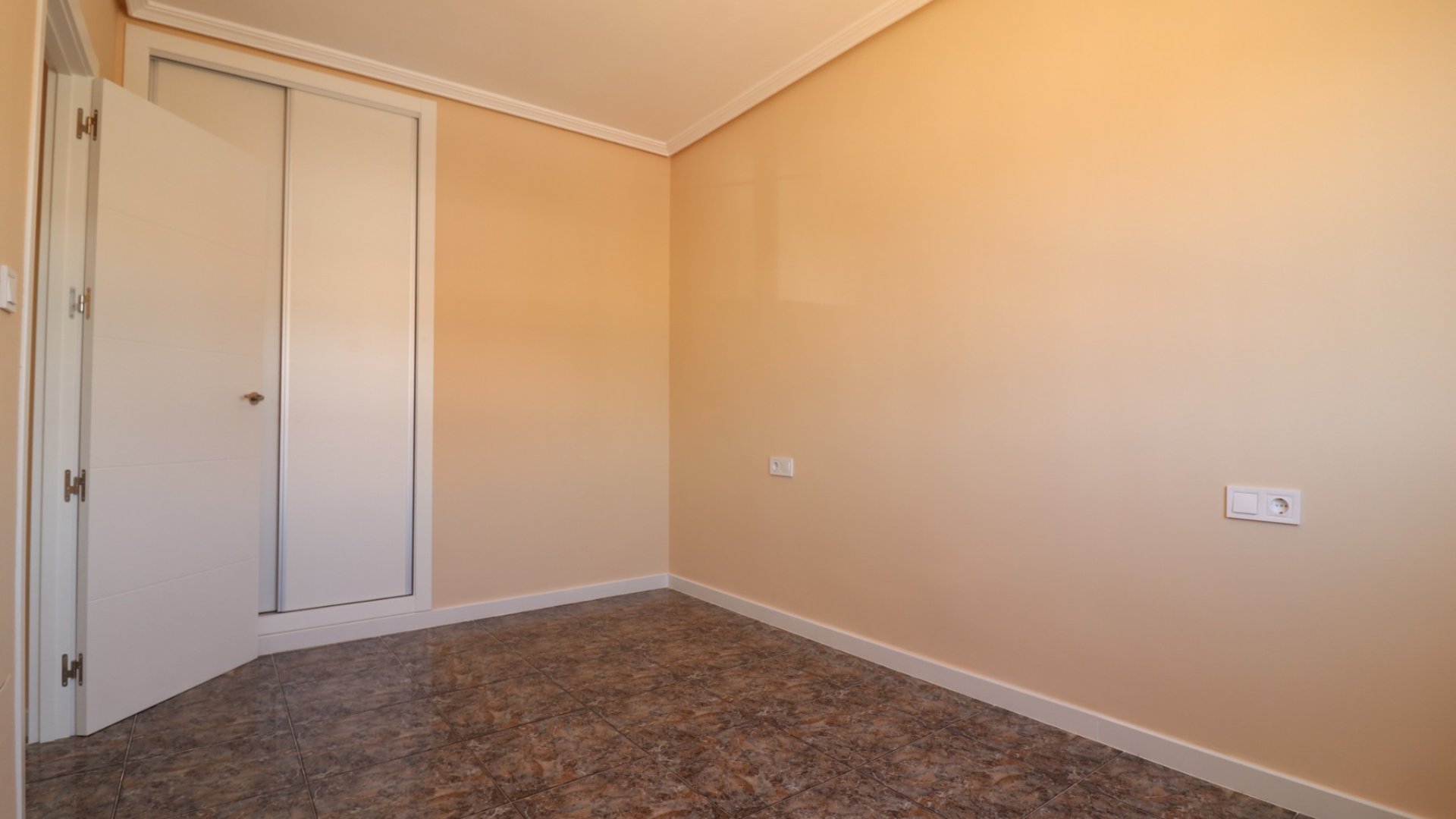 Resale - Apartments -
Orihuela Costa - Punta Prima