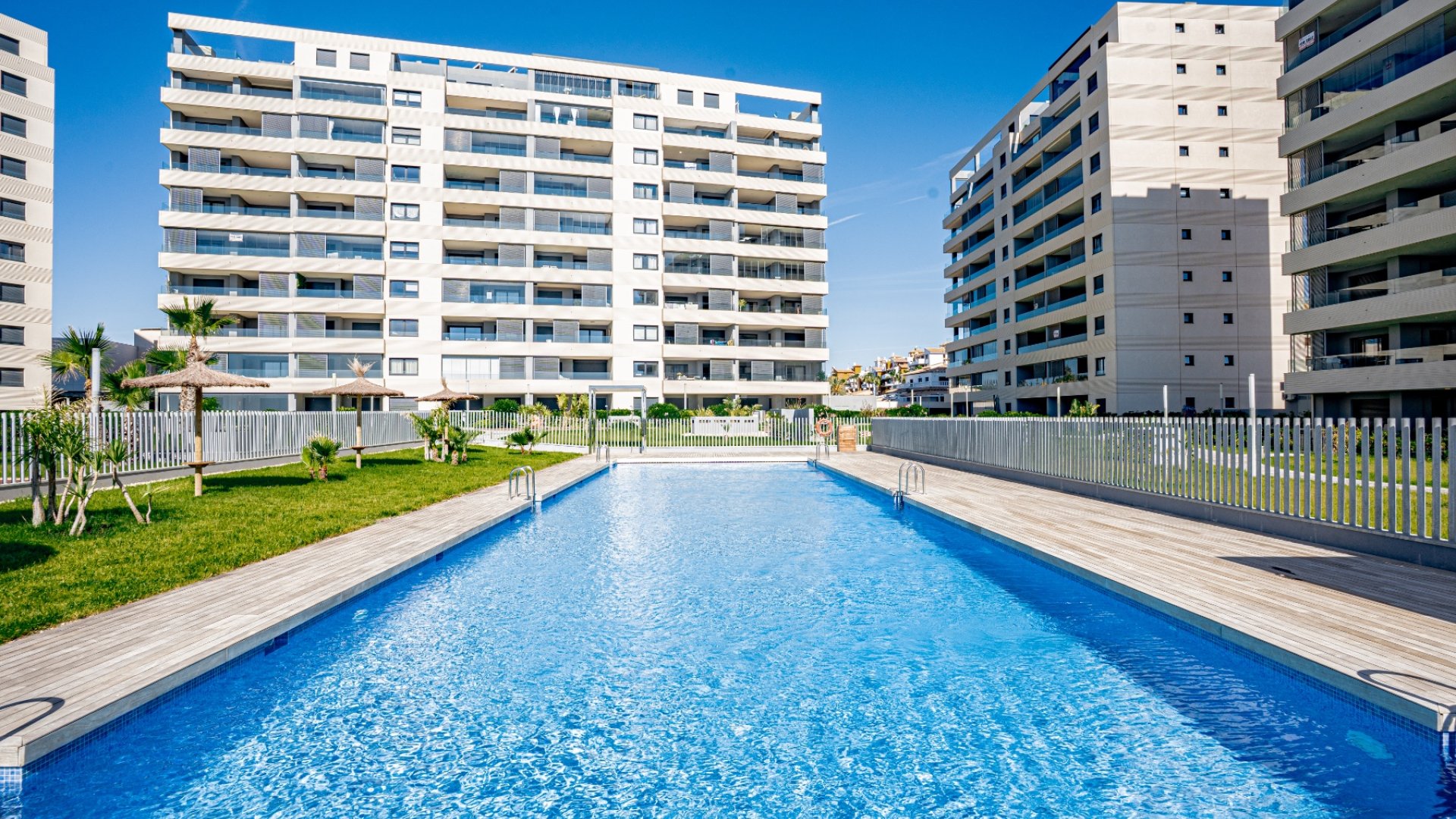 Resale - Apartments -
Orihuela Costa - Punta Prima