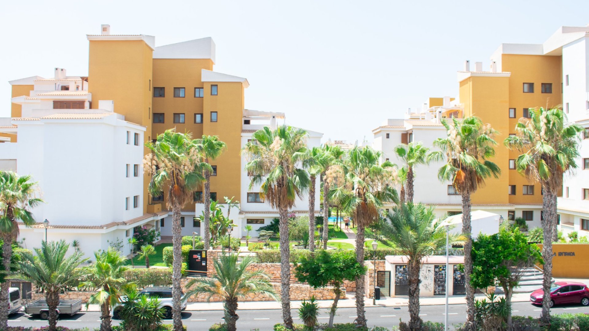 Resale - Apartments -
Orihuela Costa - Punta Prima