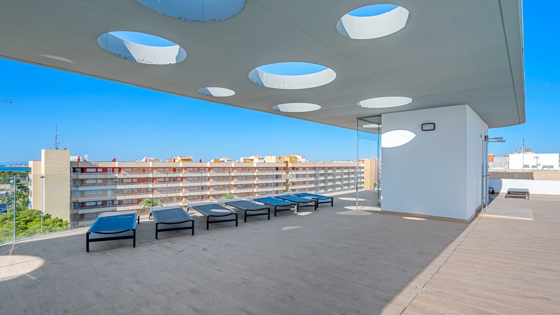 Resale - Apartments -
Orihuela Costa - Punta Prima