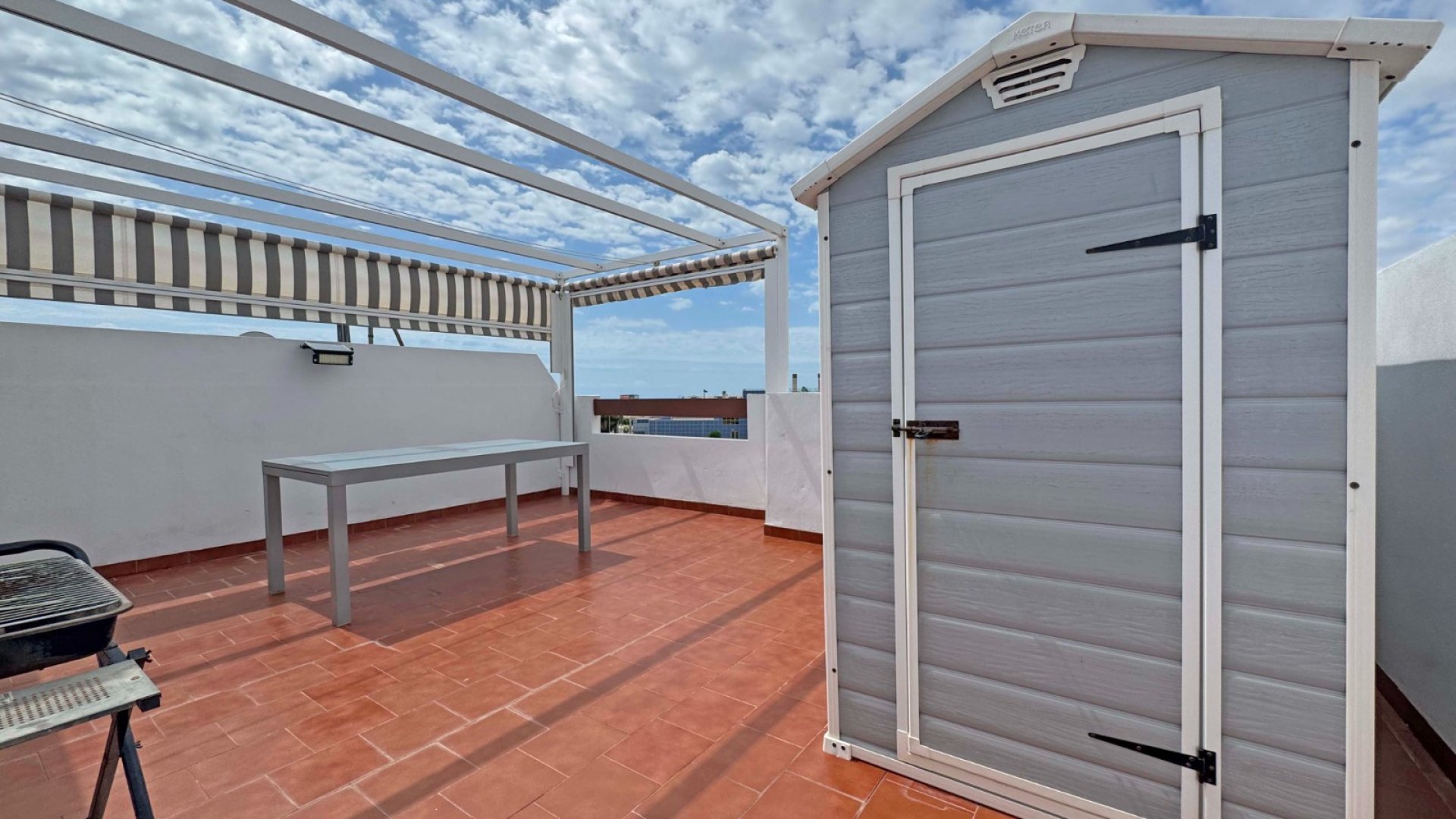 Resale - Apartments -
Orihuela Costa - Punta Prima
