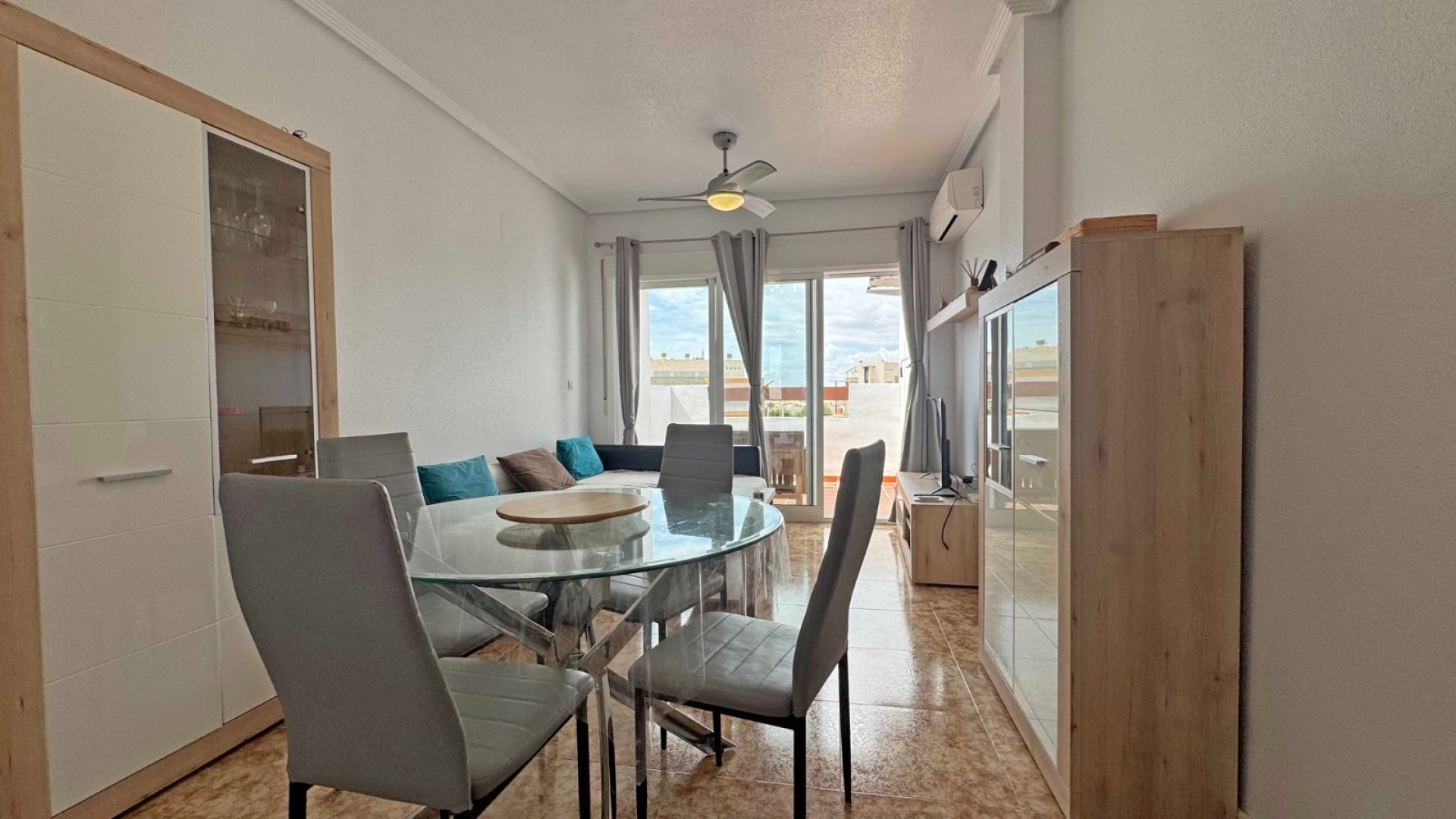 Resale - Apartments -
Orihuela Costa - Punta Prima