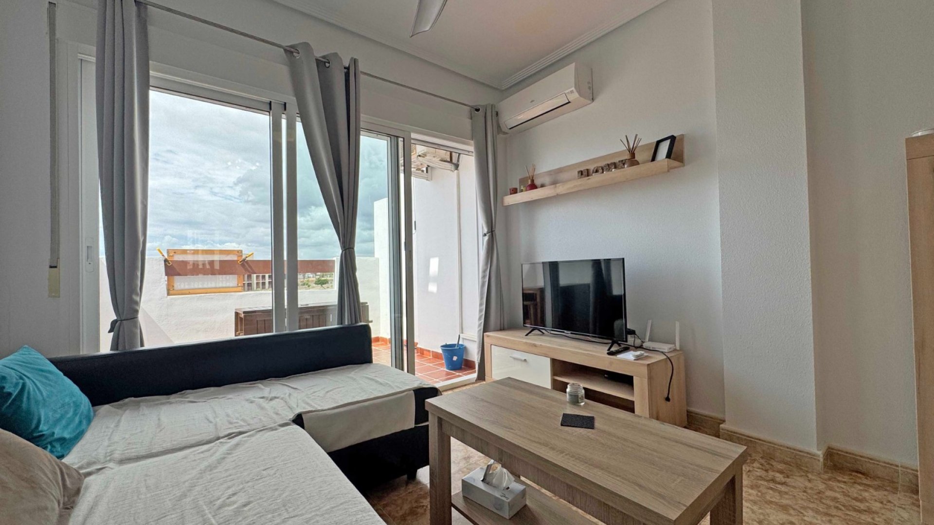 Resale - Apartments -
Orihuela Costa - Punta Prima