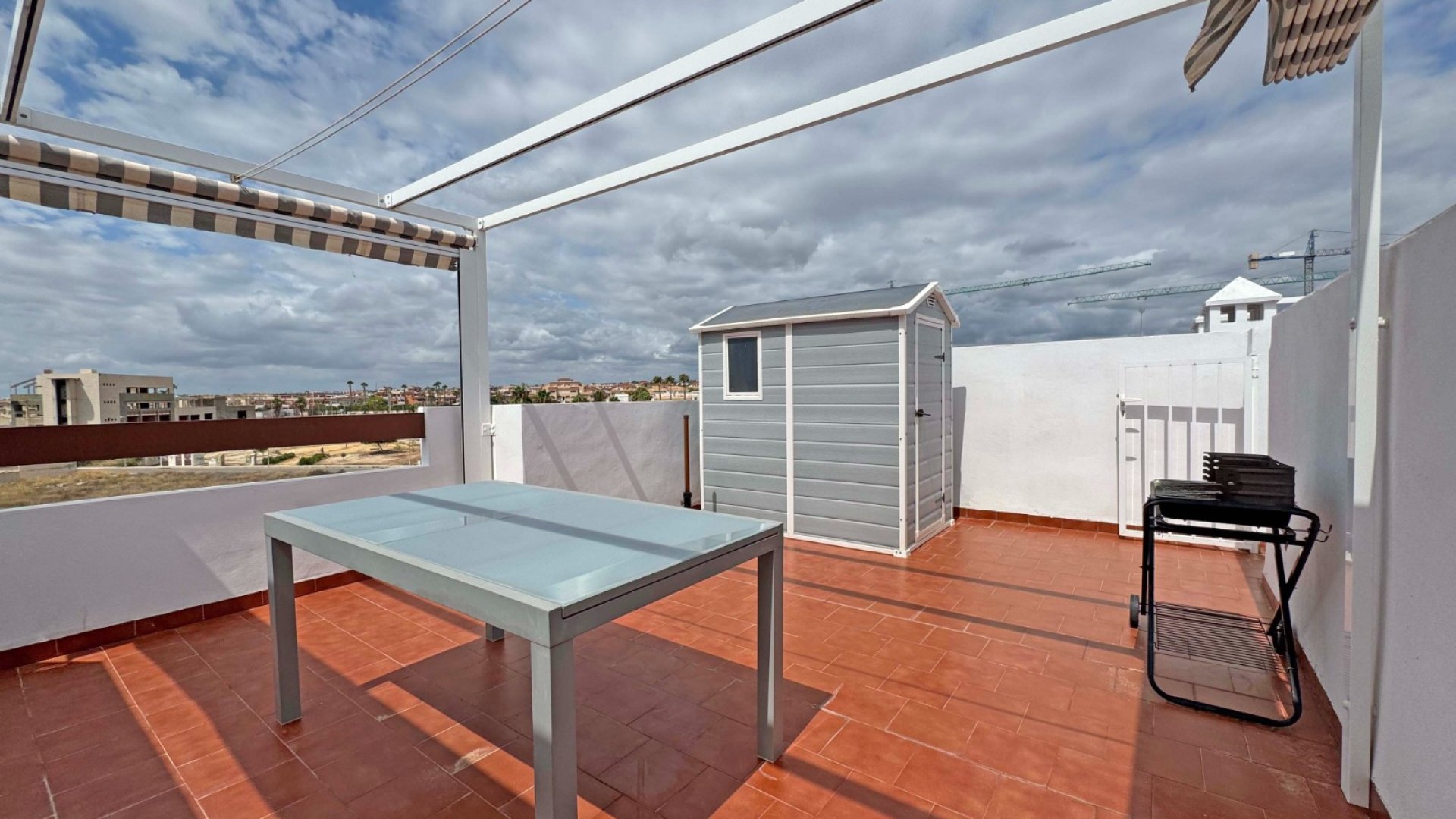 Resale - Apartments -
Orihuela Costa - Punta Prima