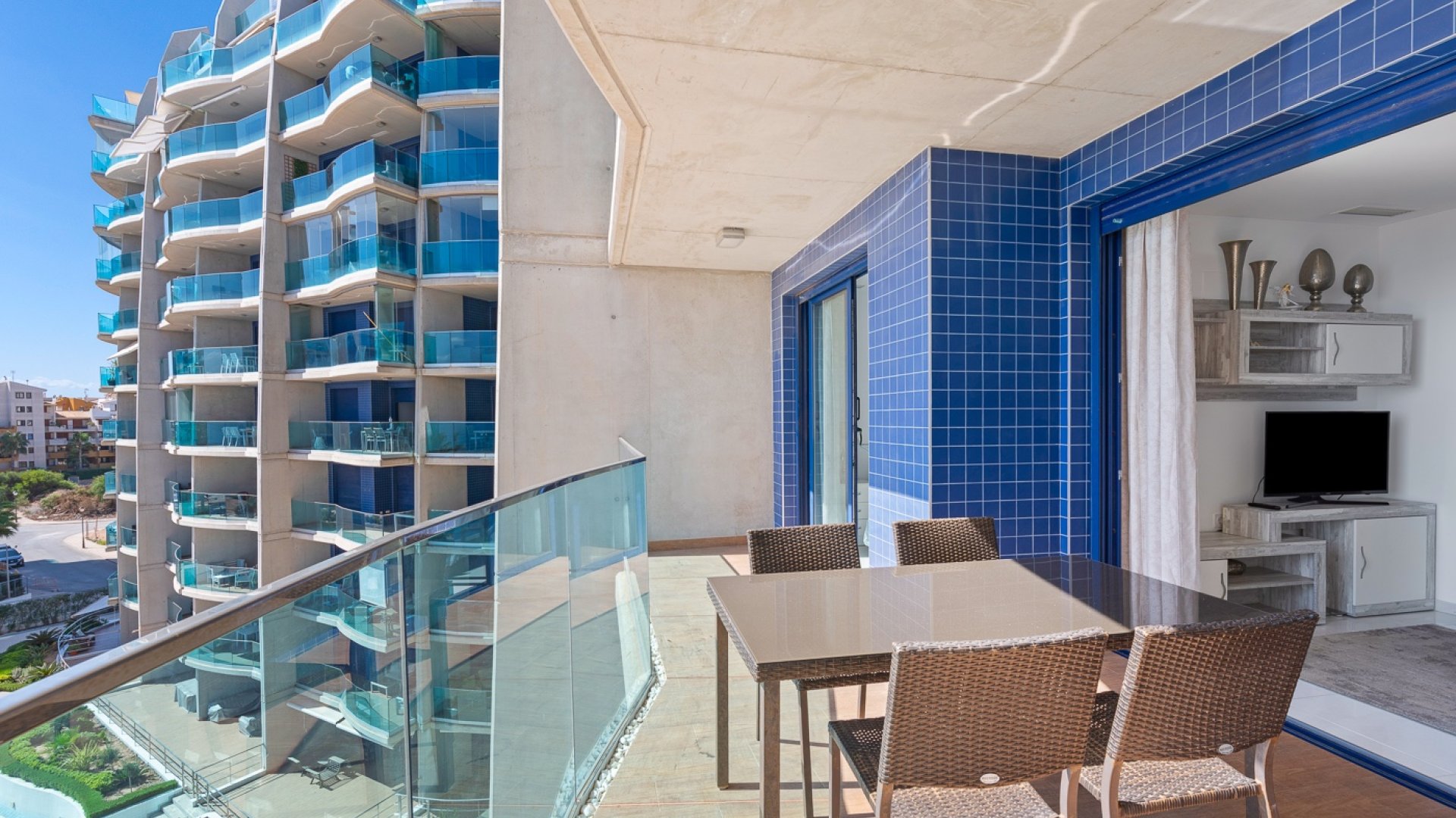 Resale - Apartments -
Orihuela Costa - Punta Prima