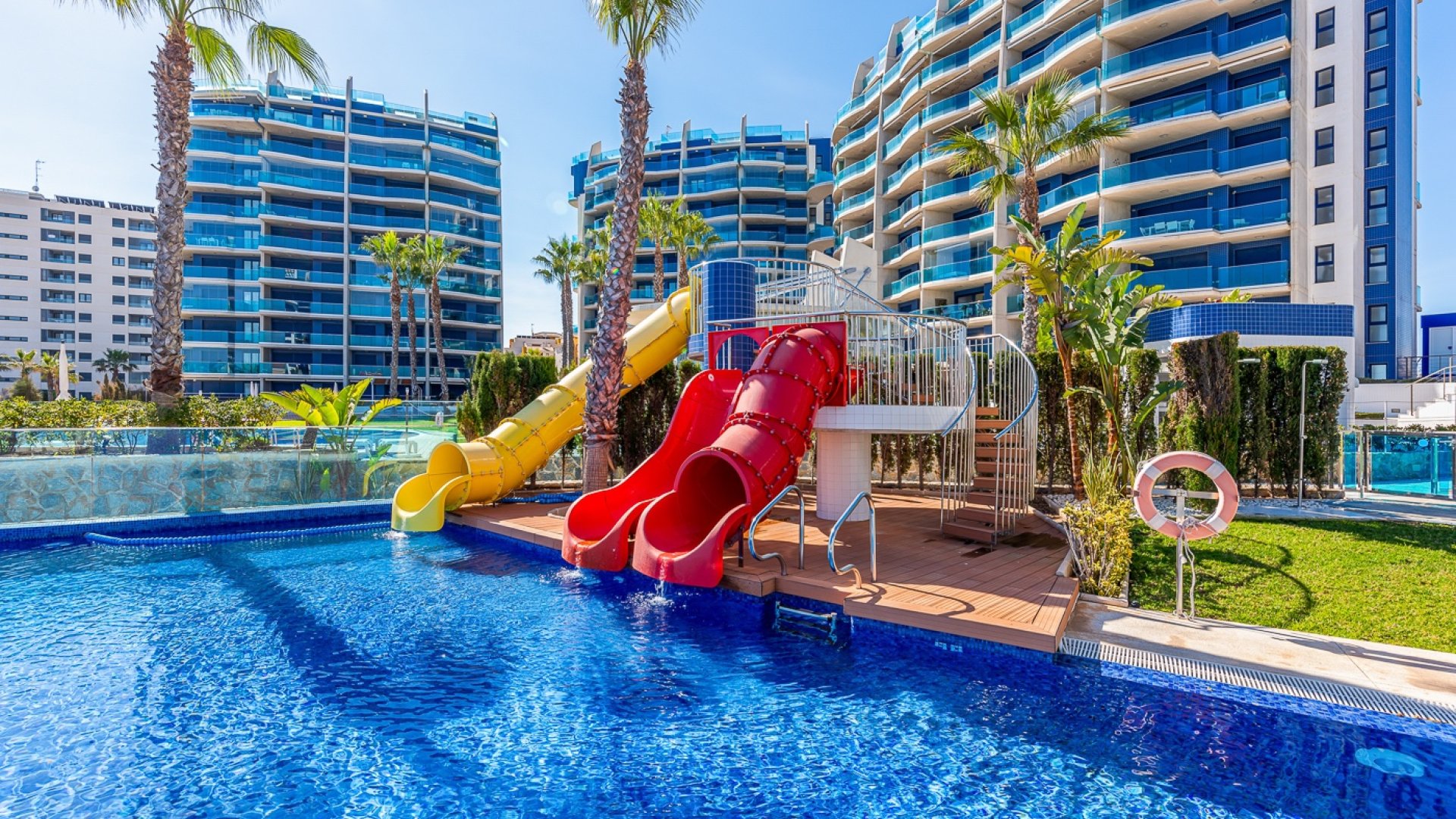 Resale - Apartments -
Orihuela Costa - Punta Prima