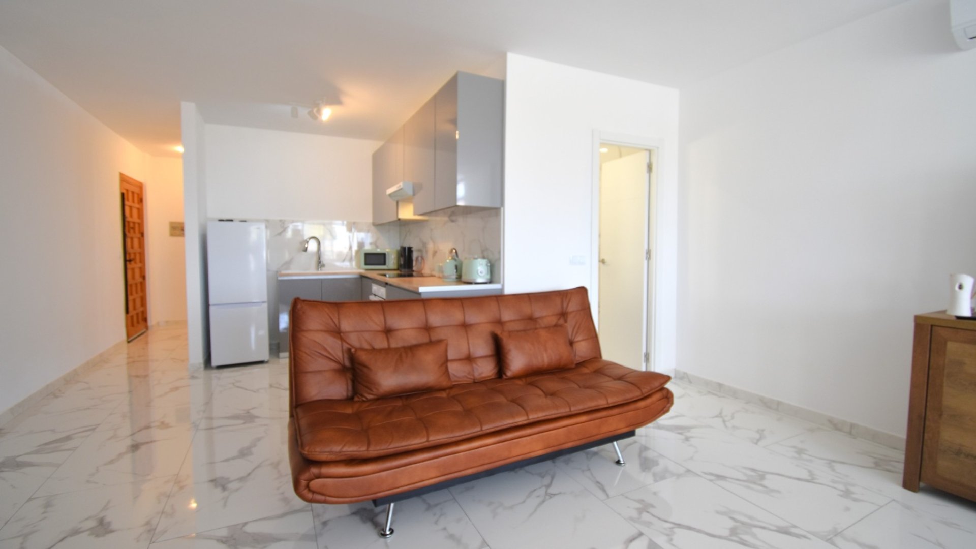 Resale - Apartments -
Orihuela Costa - Villamartín