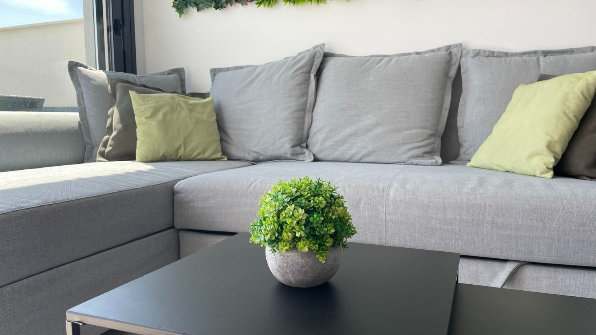 Resale - Apartments -
Orihuela Costa - Villamartín