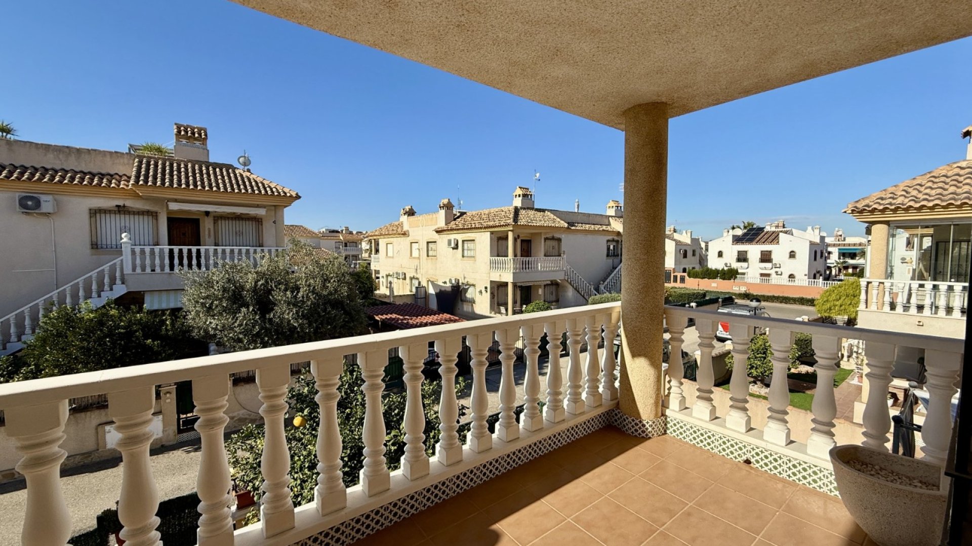 Resale - Apartments -
Orihuela Costa - Villamartín