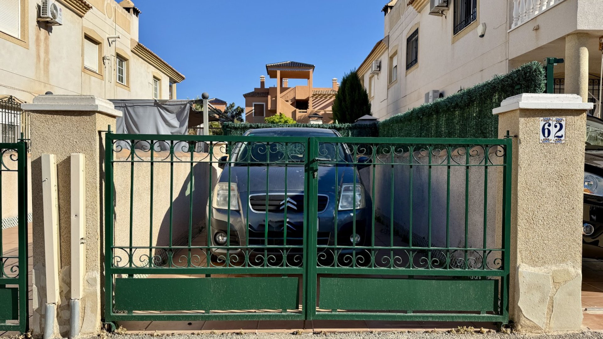 Resale - Apartments -
Orihuela Costa - Villamartín