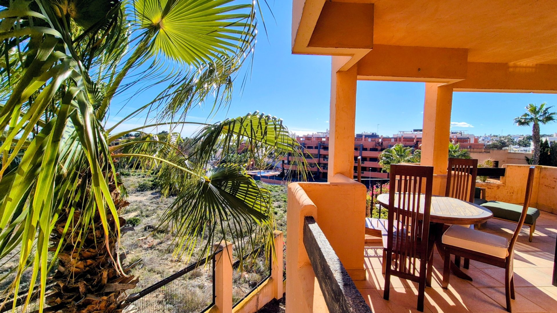 Resale - Apartments -
Orihuela Costa - Villamartín