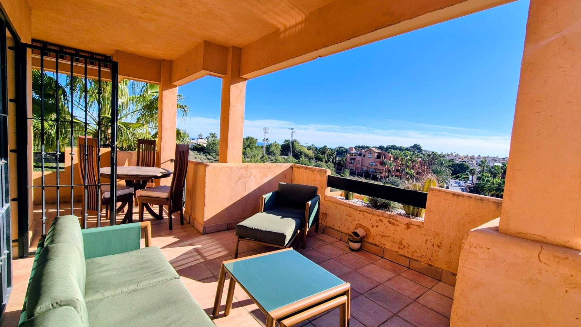 Resale - Apartments -
Orihuela Costa - Villamartín