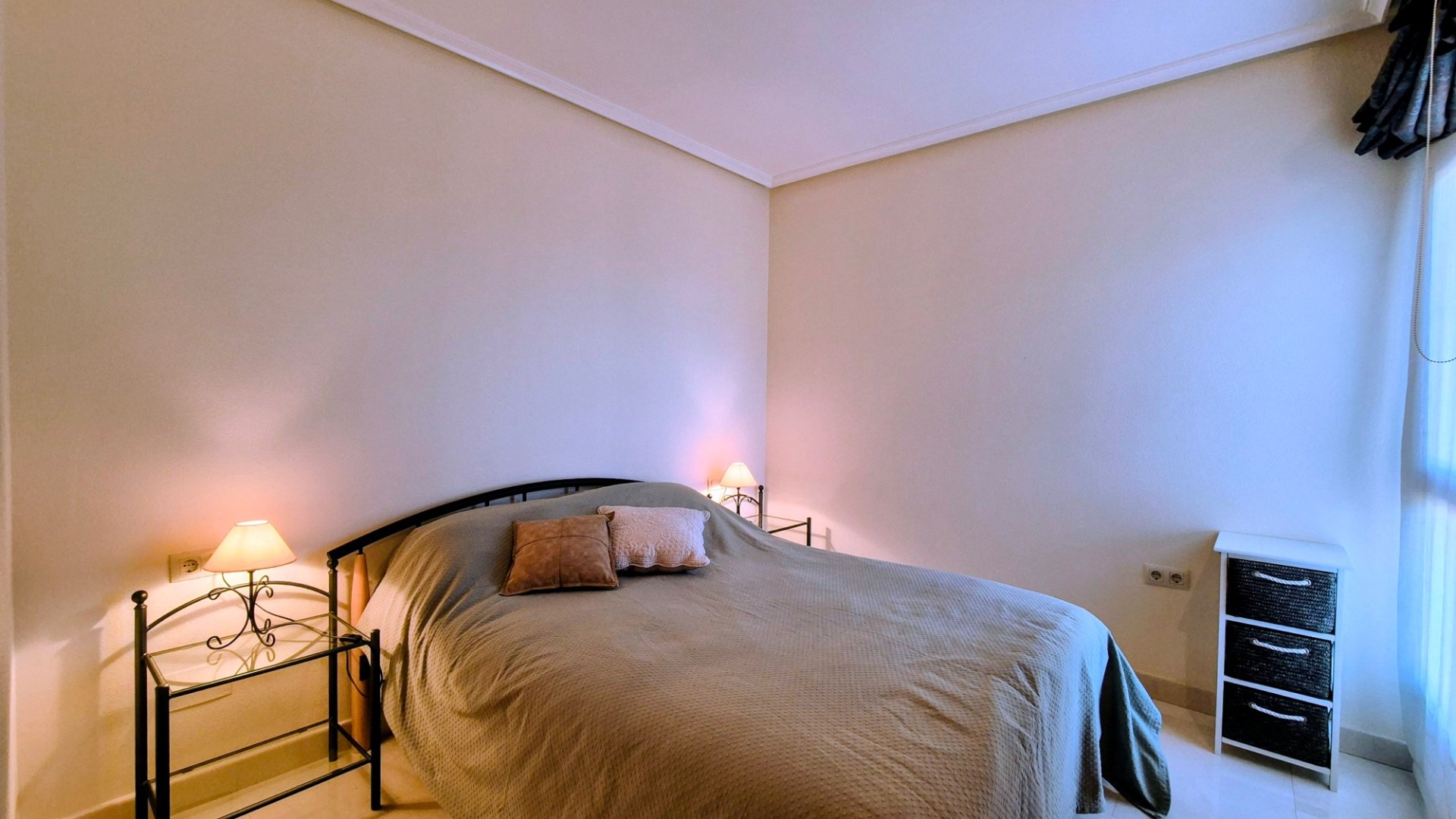 Resale - Apartments -
Orihuela Costa - Villamartín