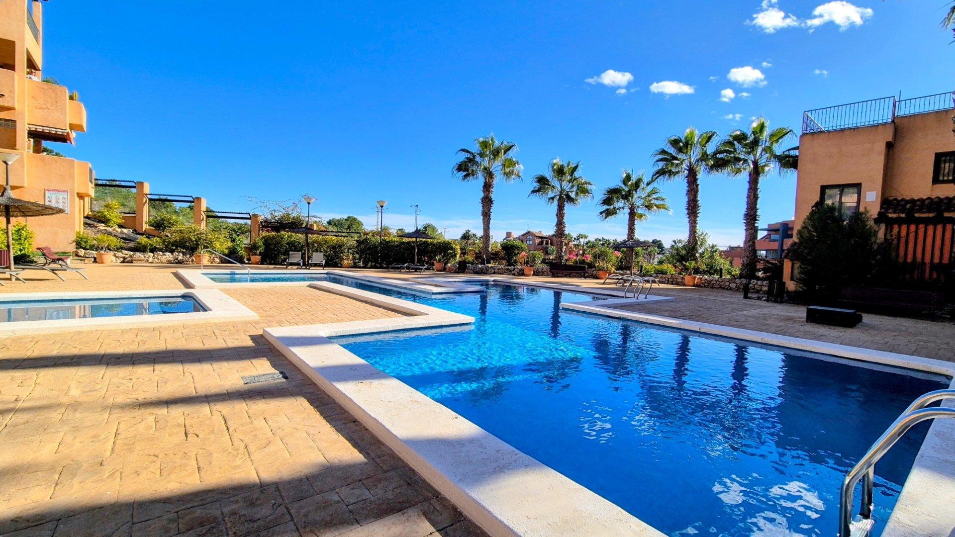 Resale - Apartments -
Orihuela Costa - Villamartín