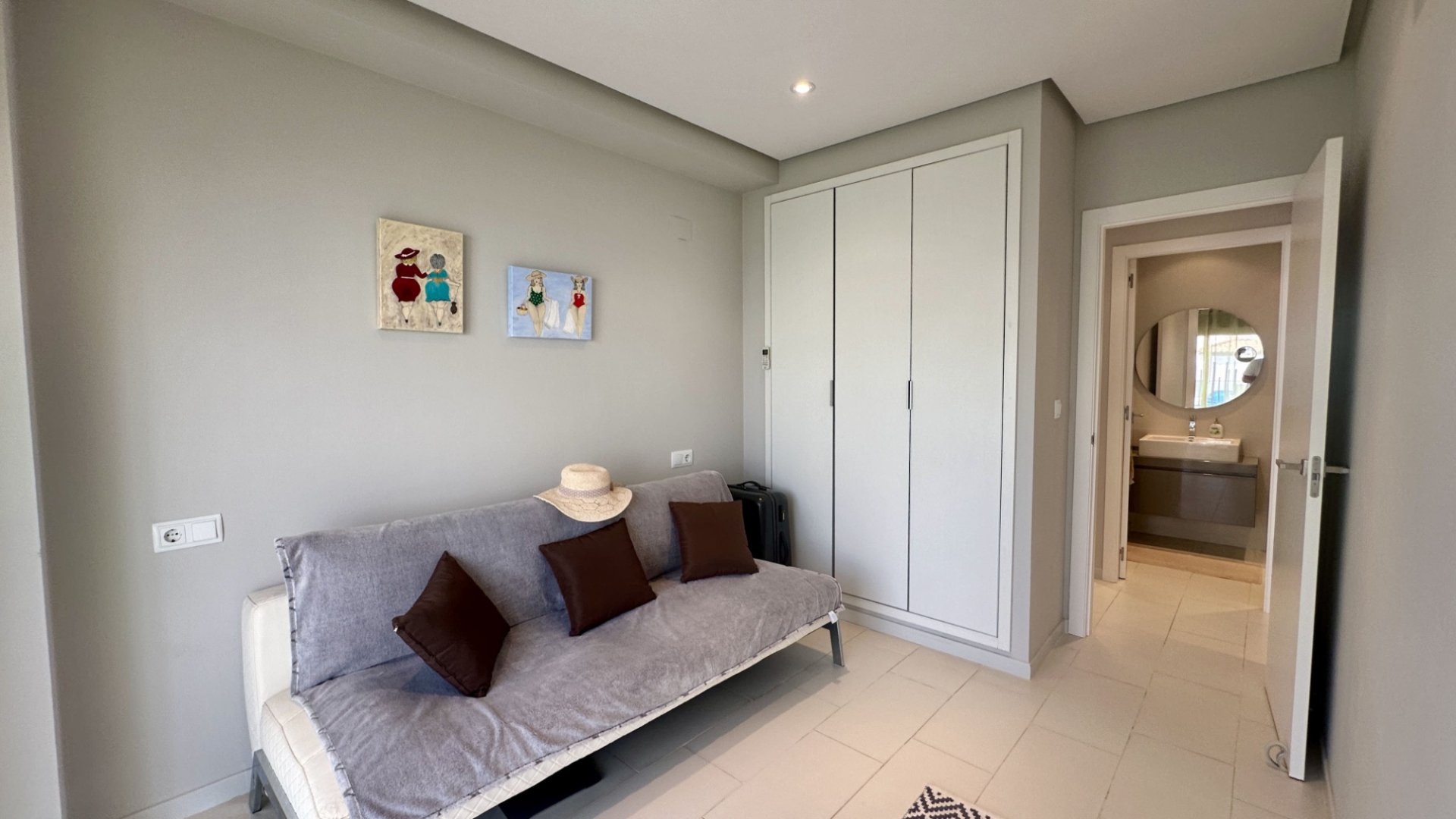 Resale - Apartments -
Orihuela Costa - Villamartín