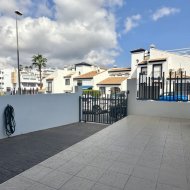 Resale - Apartments -
Orihuela Costa - Villamartín