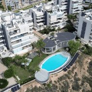 Resale - Apartments -
Orihuela Costa - Villamartín