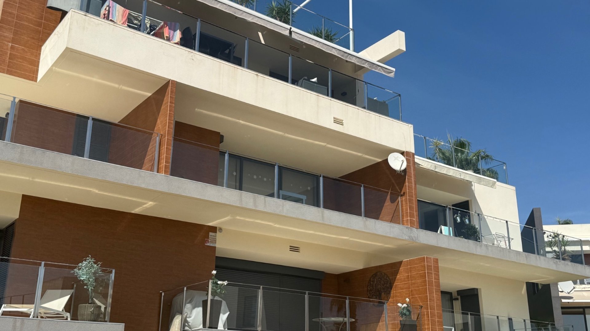 Resale - Apartments -
Orihuela Costa - Villamartín