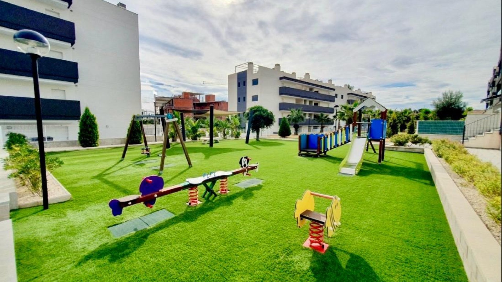 Resale - Apartments -
Orihuela Costa - Villamartín