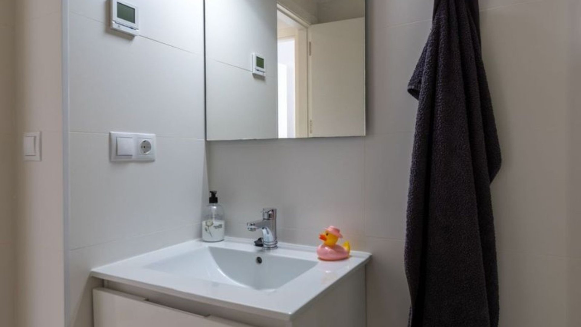 Resale - Apartments -
Orihuela Costa - Villamartín