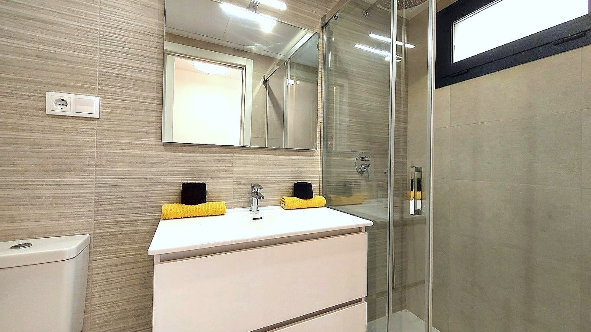 Resale - Apartments -
Orihuela Costa - Villamartín