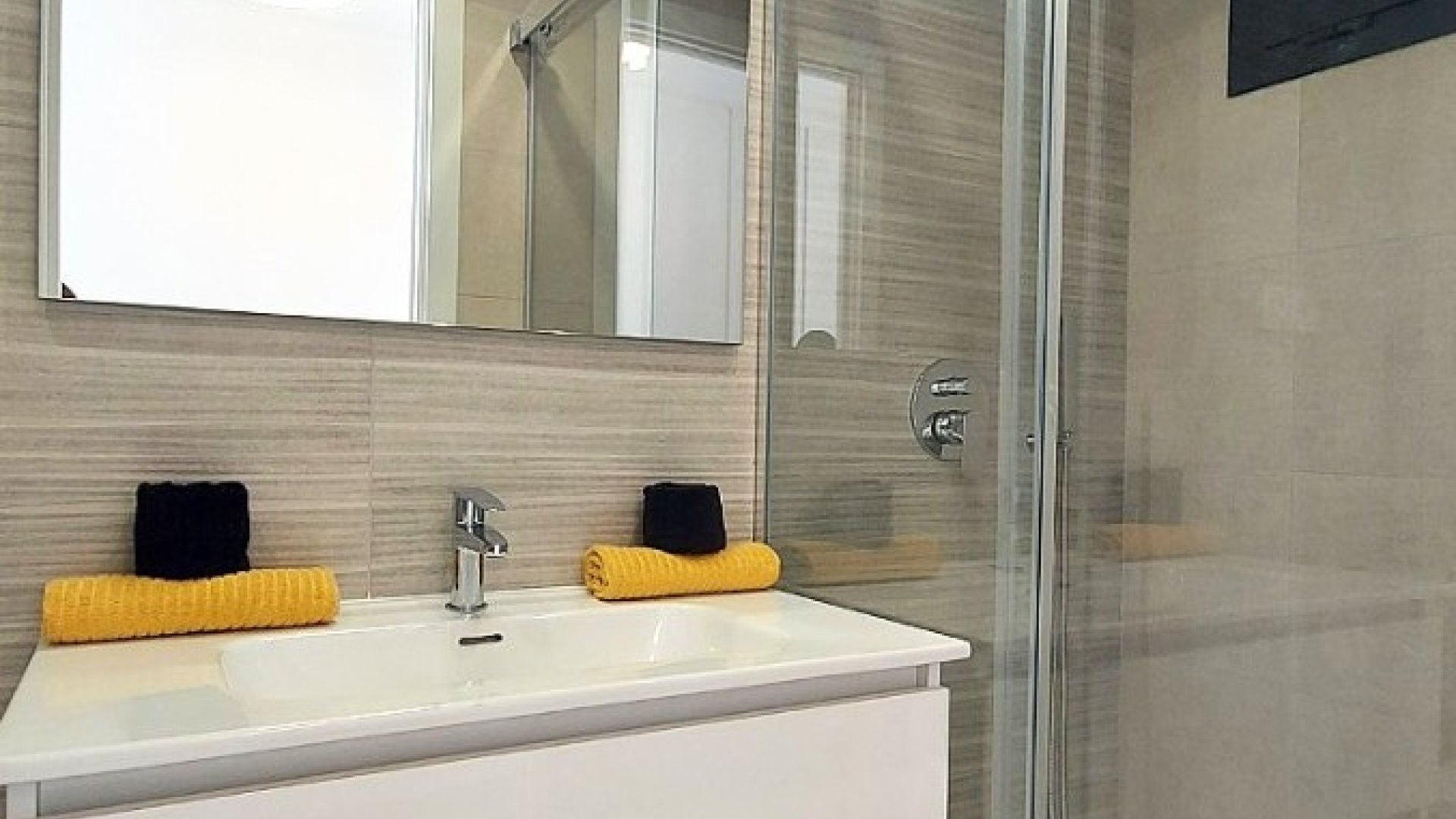 Resale - Apartments -
Orihuela Costa - Villamartín