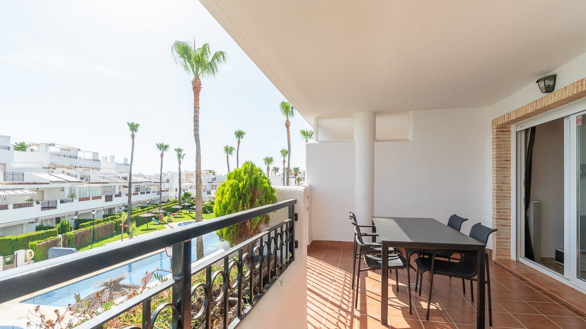 Resale - Apartments -
Orihuela Costa - Villamartín