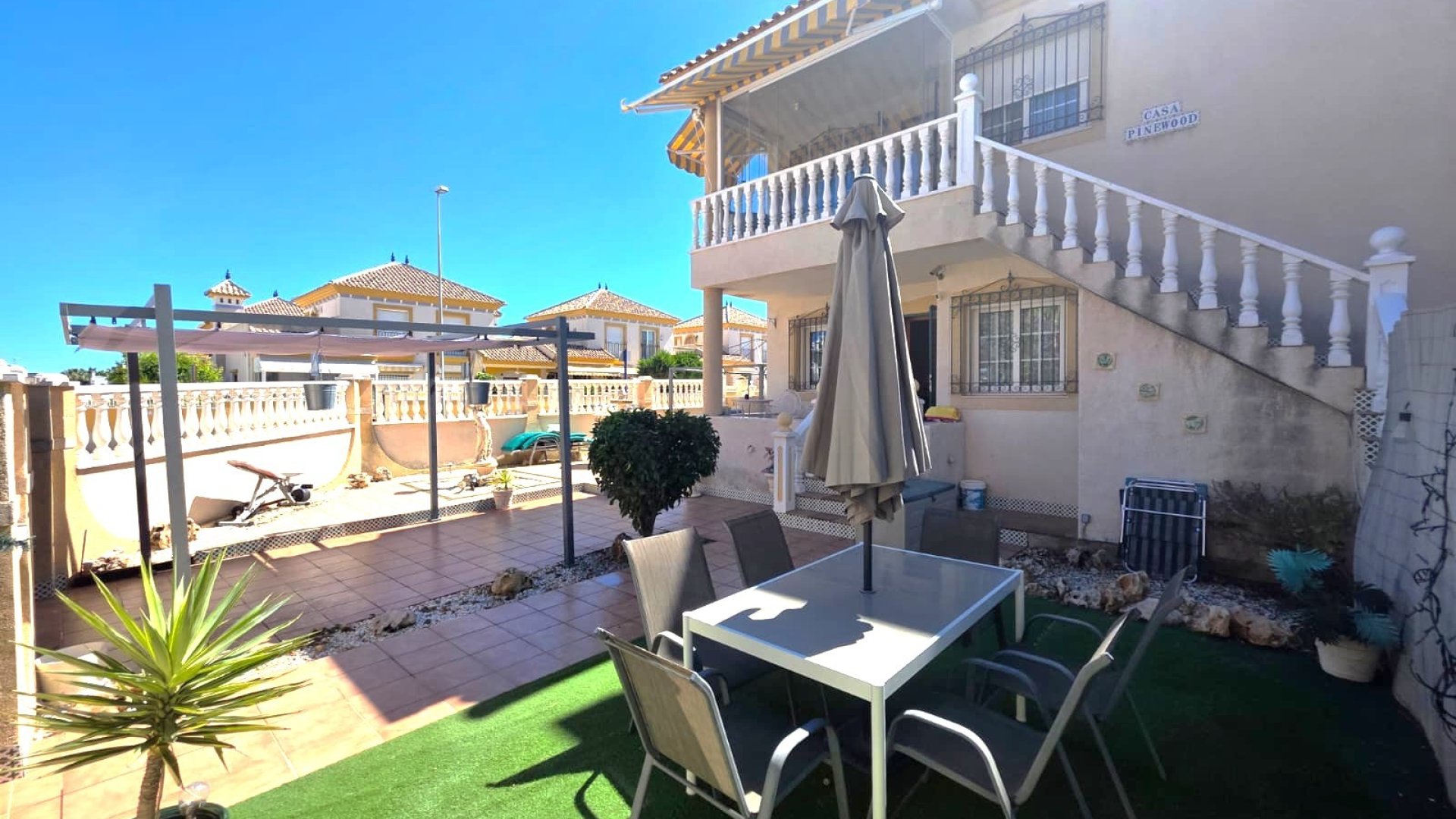 Resale - Apartments -
Orihuela Costa - Villamartín