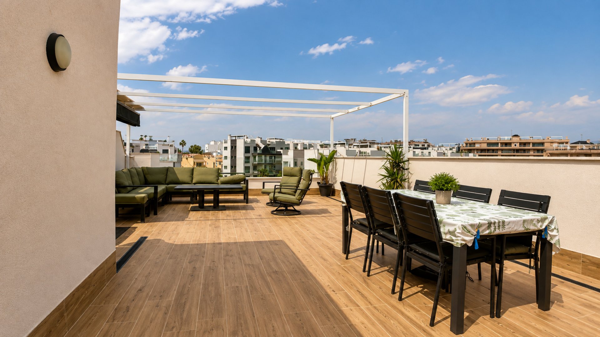 Resale - Apartments -
Orihuela Costa - Villamartín