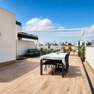 Resale - Apartments -
Orihuela Costa - Villamartín