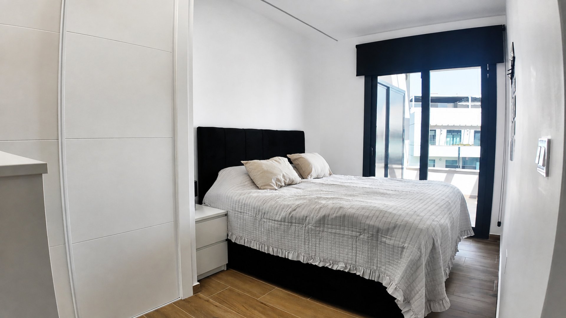 Resale - Apartments -
Orihuela Costa - Villamartín