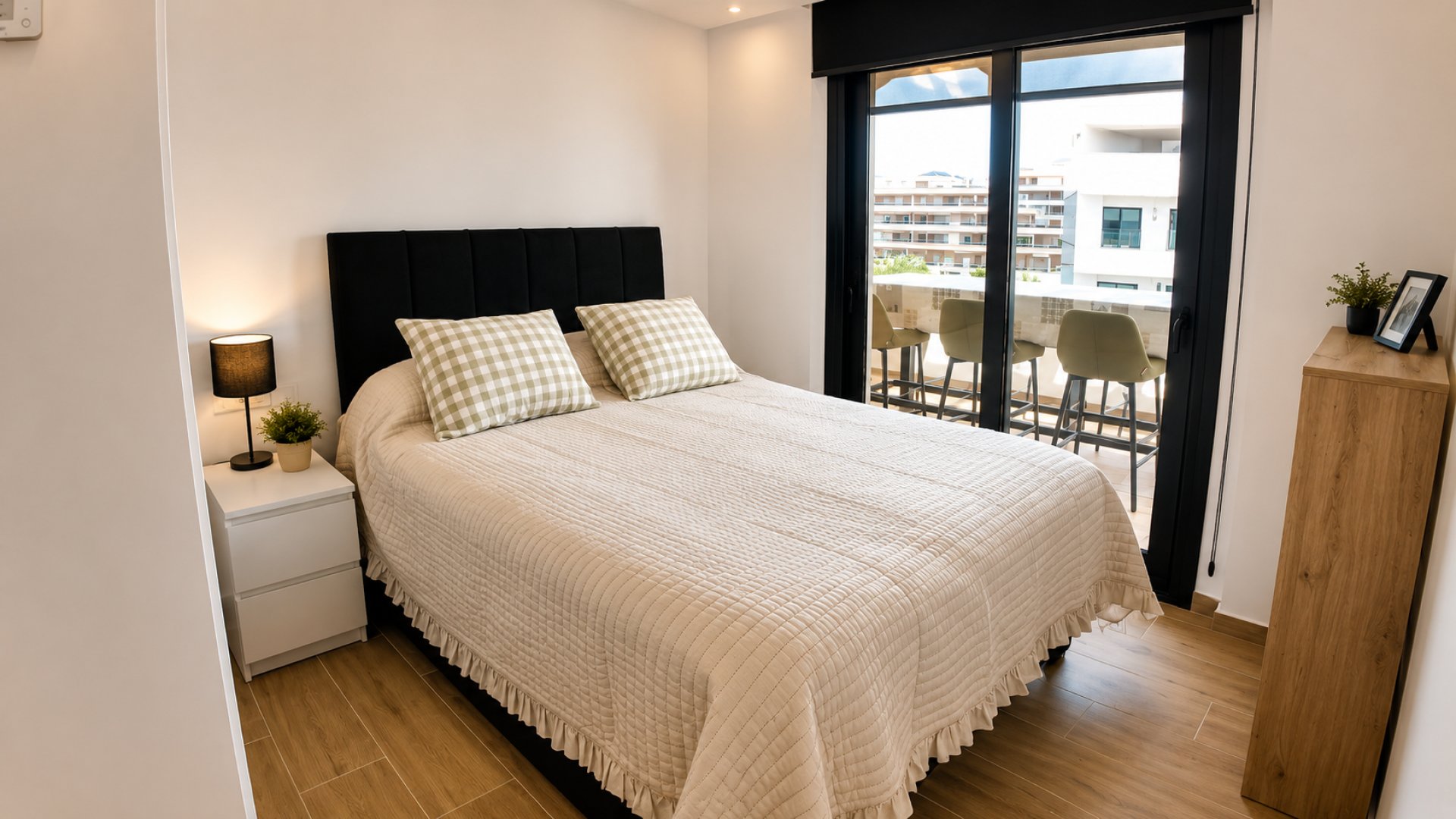 Resale - Apartments -
Orihuela Costa - Villamartín