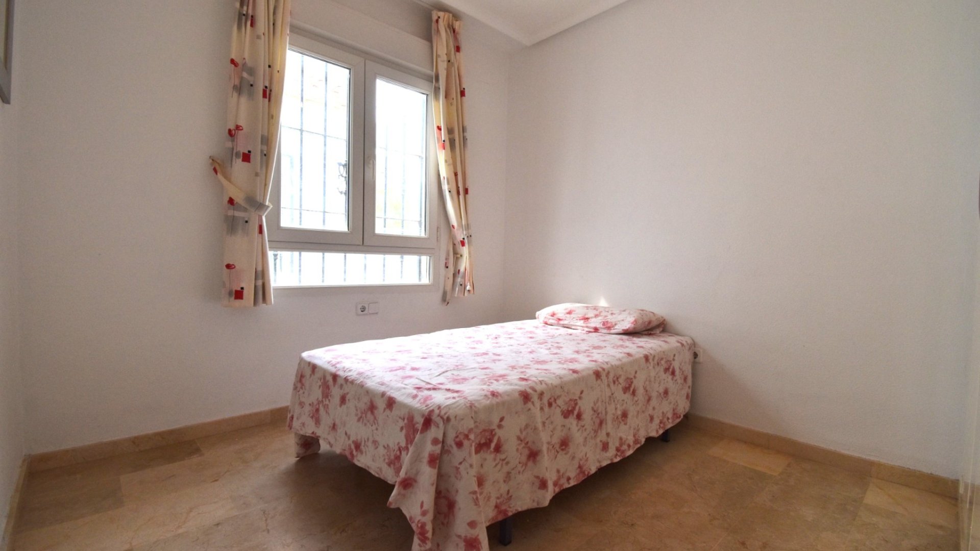 Resale - Apartments -
Orihuela Costa - Villamartín