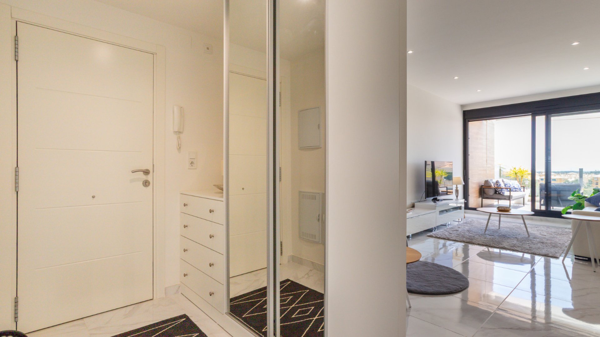 Resale - Apartments -
Orihuela Costa - Villamartín
