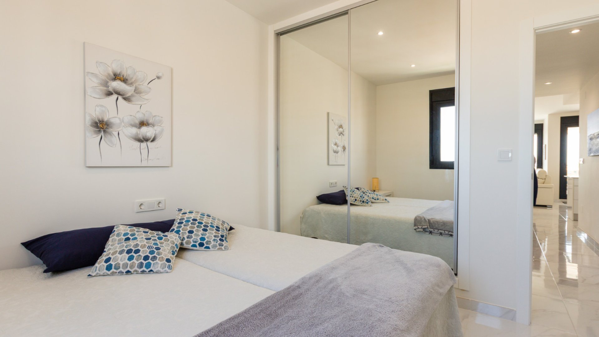 Resale - Apartments -
Orihuela Costa - Villamartín