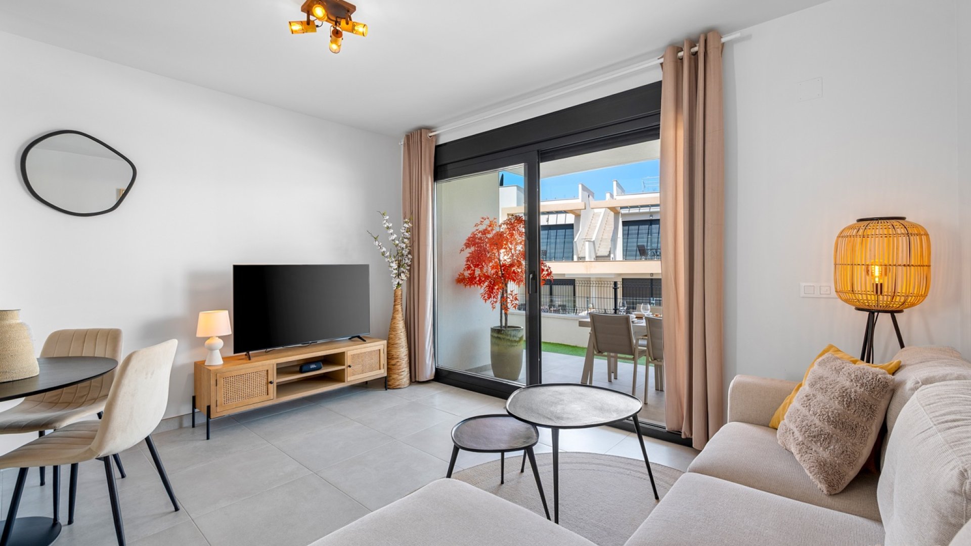 Resale - Apartments -
Orihuela Costa - Villamartín