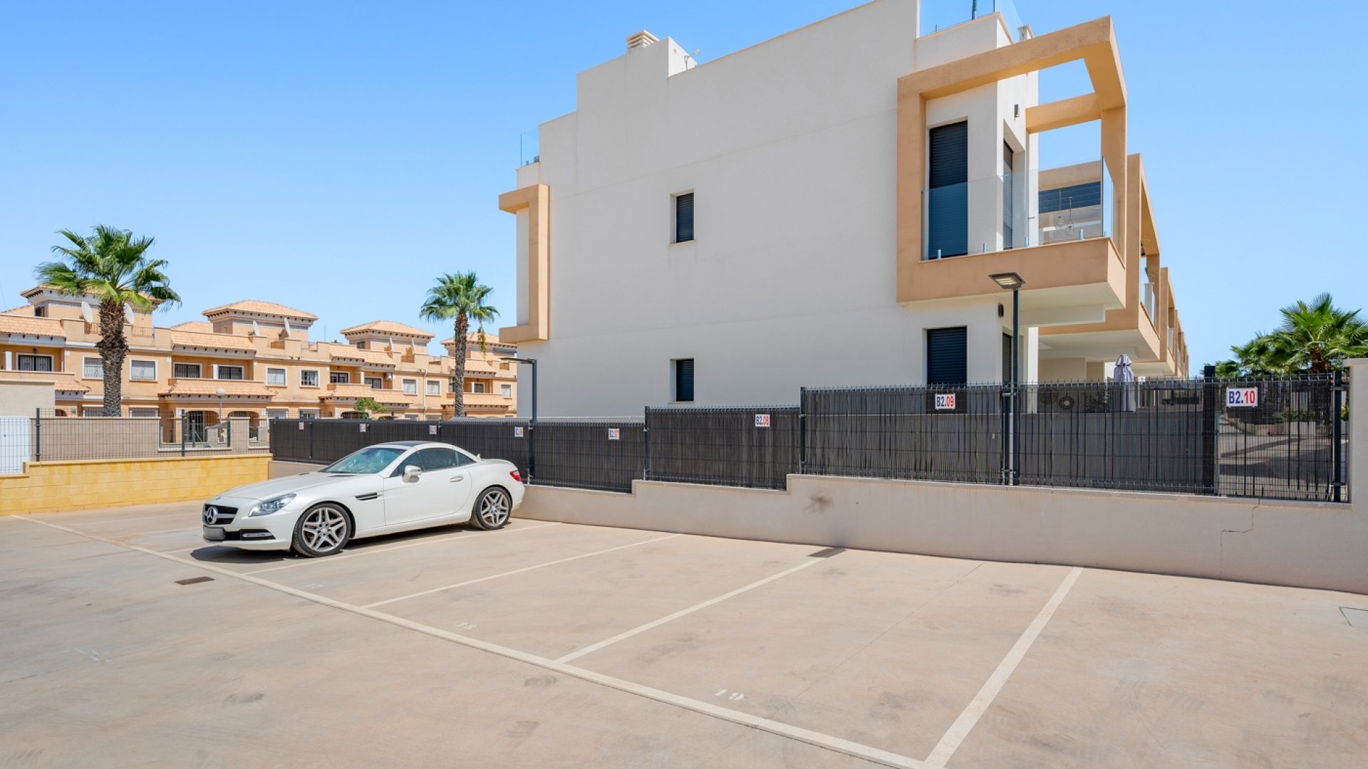 Resale - Apartments -
Orihuela Costa - Villamartín