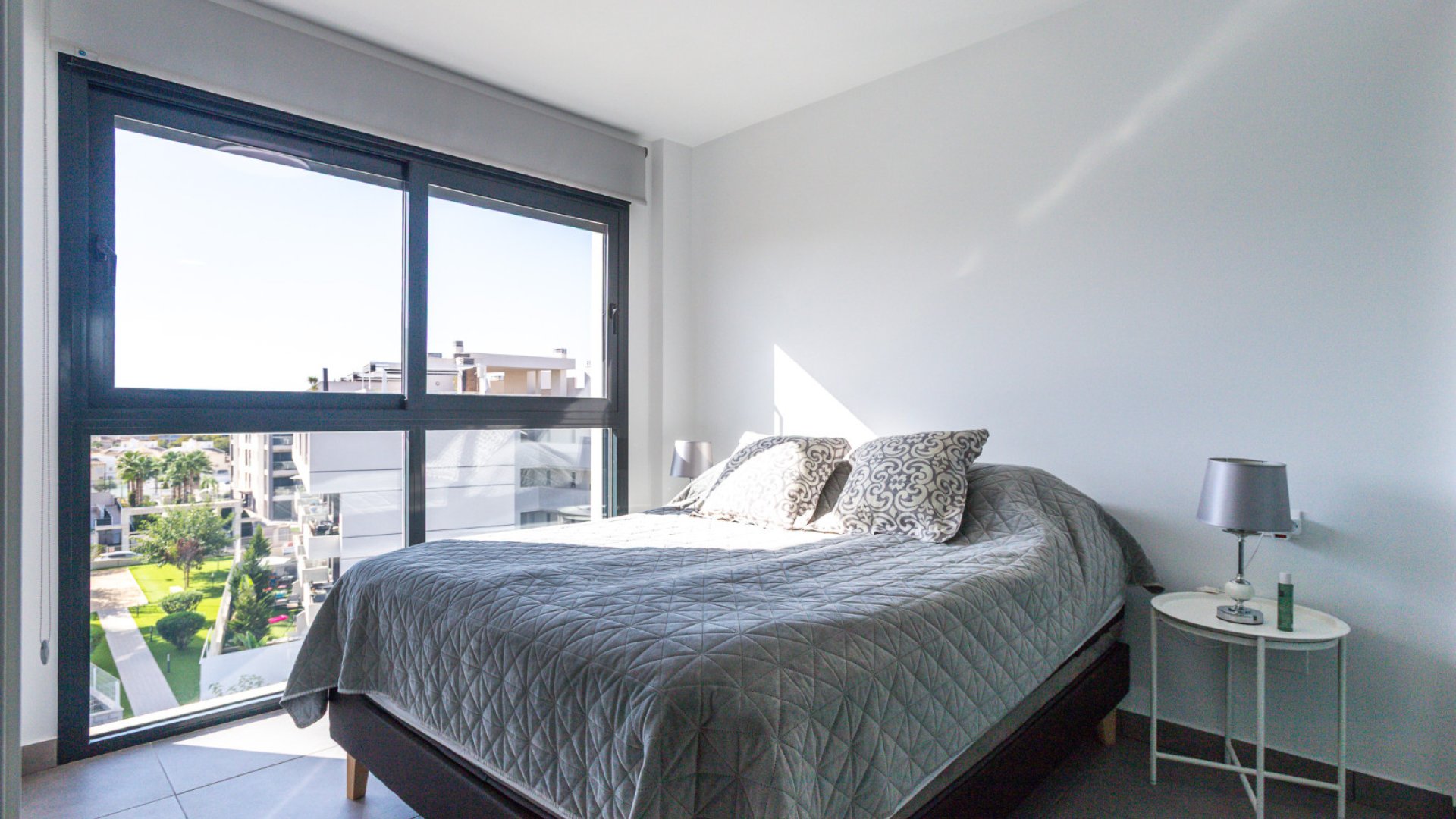 Resale - Apartments -
Orihuela Costa - Villamartín