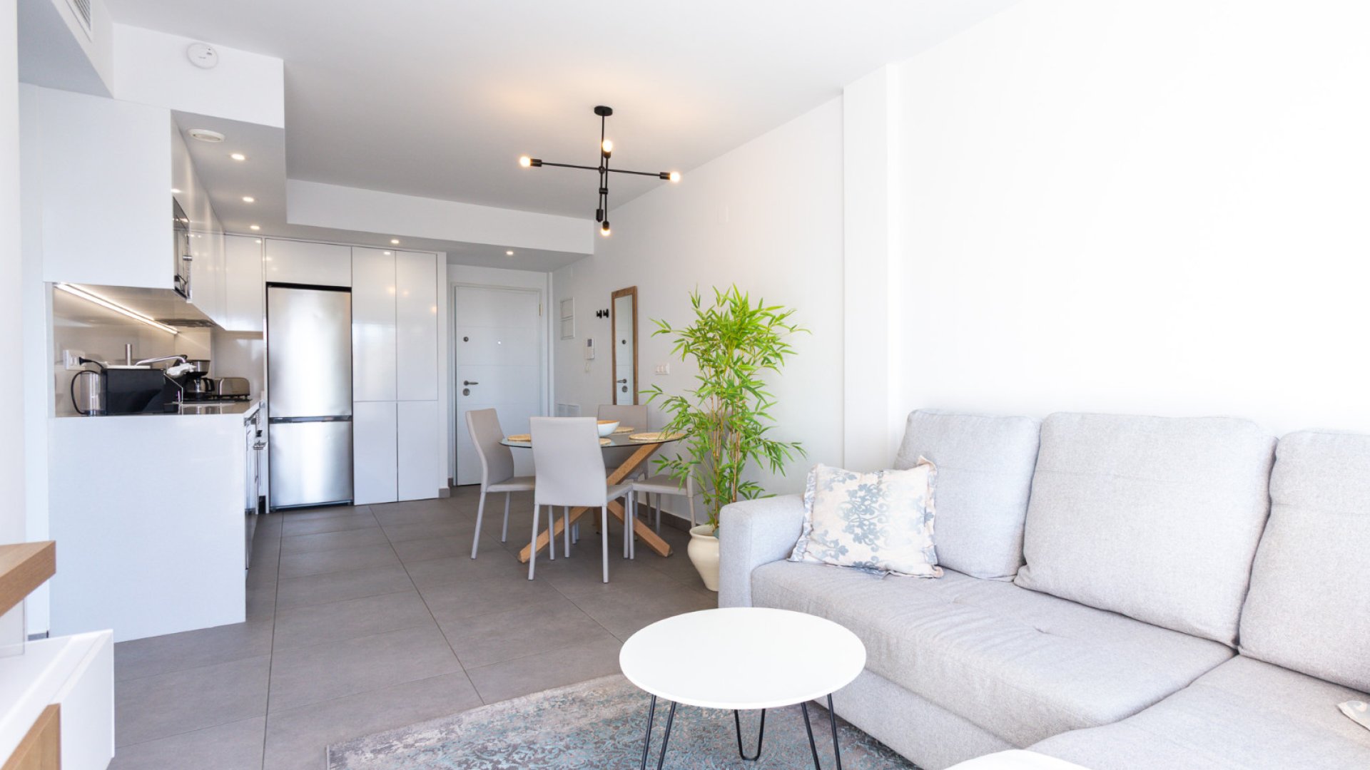 Resale - Apartments -
Orihuela Costa - Villamartín