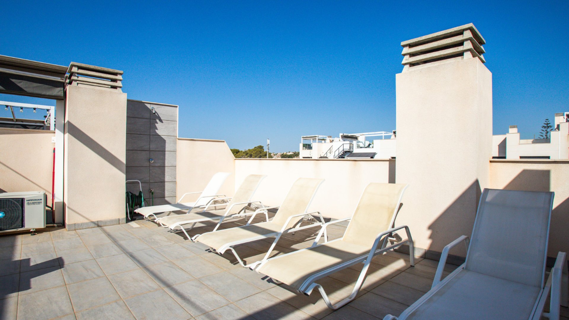 Resale - Apartments -
Orihuela Costa - Villamartín